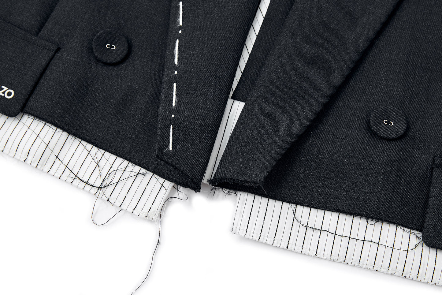 13DE MARZO Jump Wire & Badge Crop Blazer