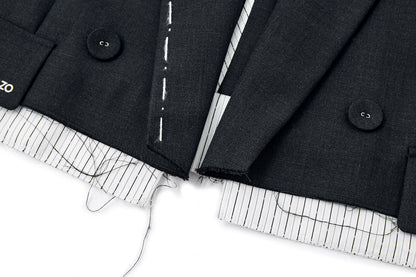 13DE MARZO Jump Wire & Badge Crop Blazer