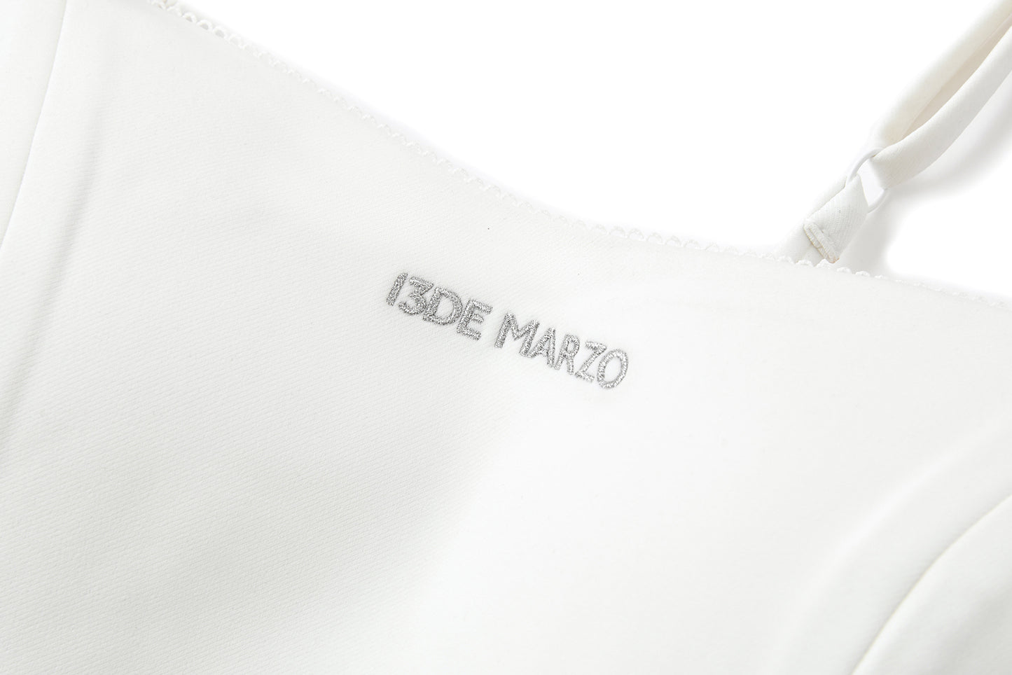 13DE MARZO Tulip Flower Strap Camisole - 13DE MARZO