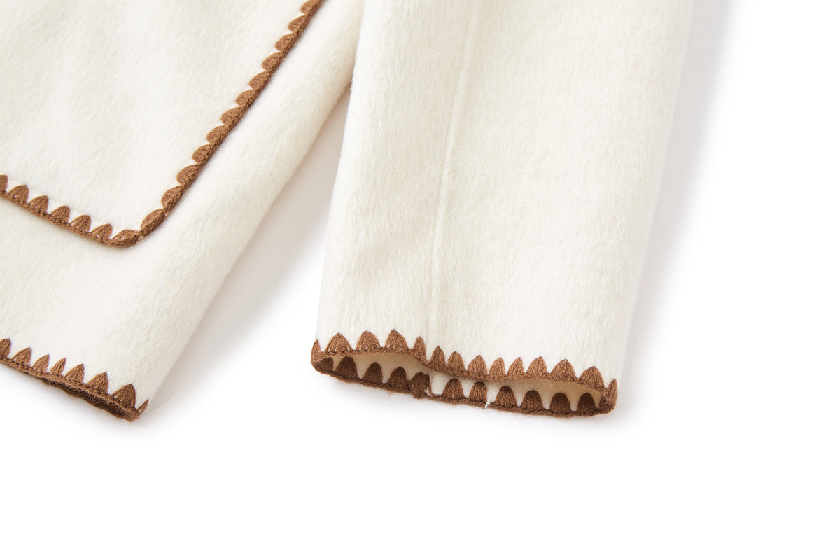 13DE MARZO Snow Bear Mid Length Scarf Coat White