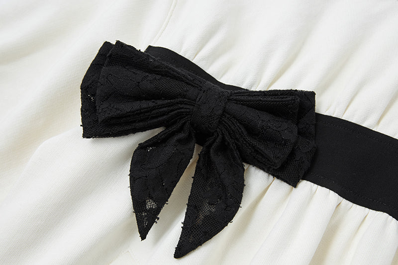 13DE MARZO Bow Detail Bear Print Sweatshirt