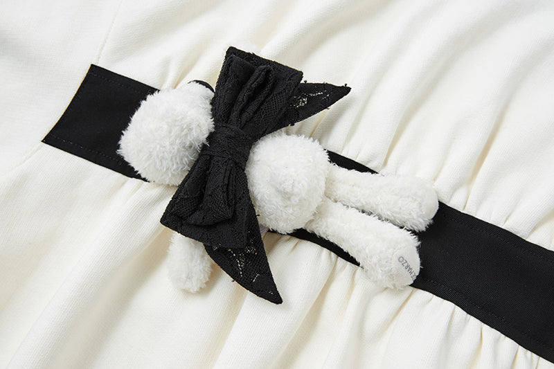 13DE MARZO Bow Detail Bear Print Sweatshirt