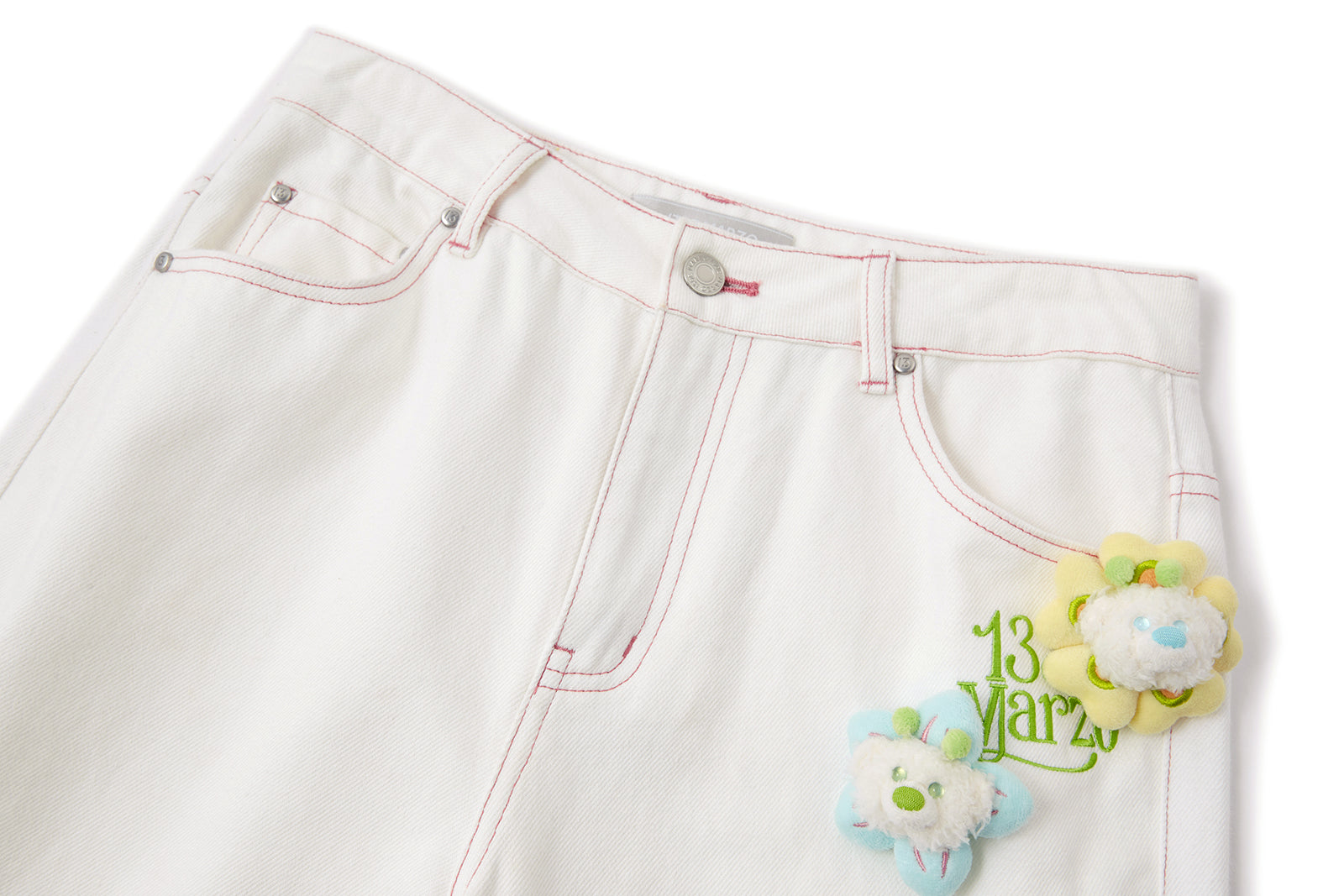13DE MARZO Floral Bear Pocket Print Jeans White - 13DE MARZO