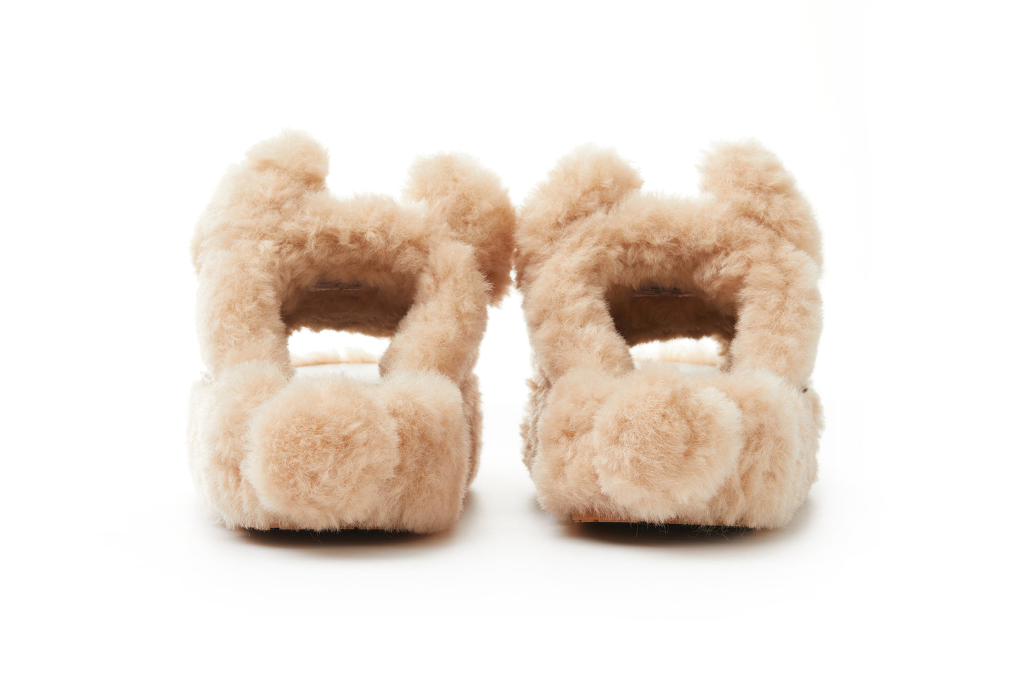 13DE MARZO Doozoo Dynamic Fuzzy Slipper