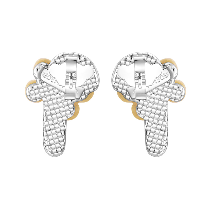 13DE MARZO Cozy Christmas Candy Cane Bear Ear Studs