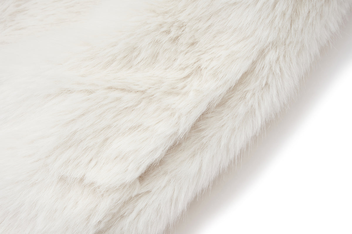 13DE MARZO Luminous Bear Furry Coat White - 13DE MARZO