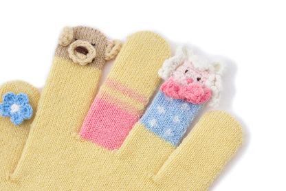 13DE MARZO Marzo Valley Plush Gloves Yellow