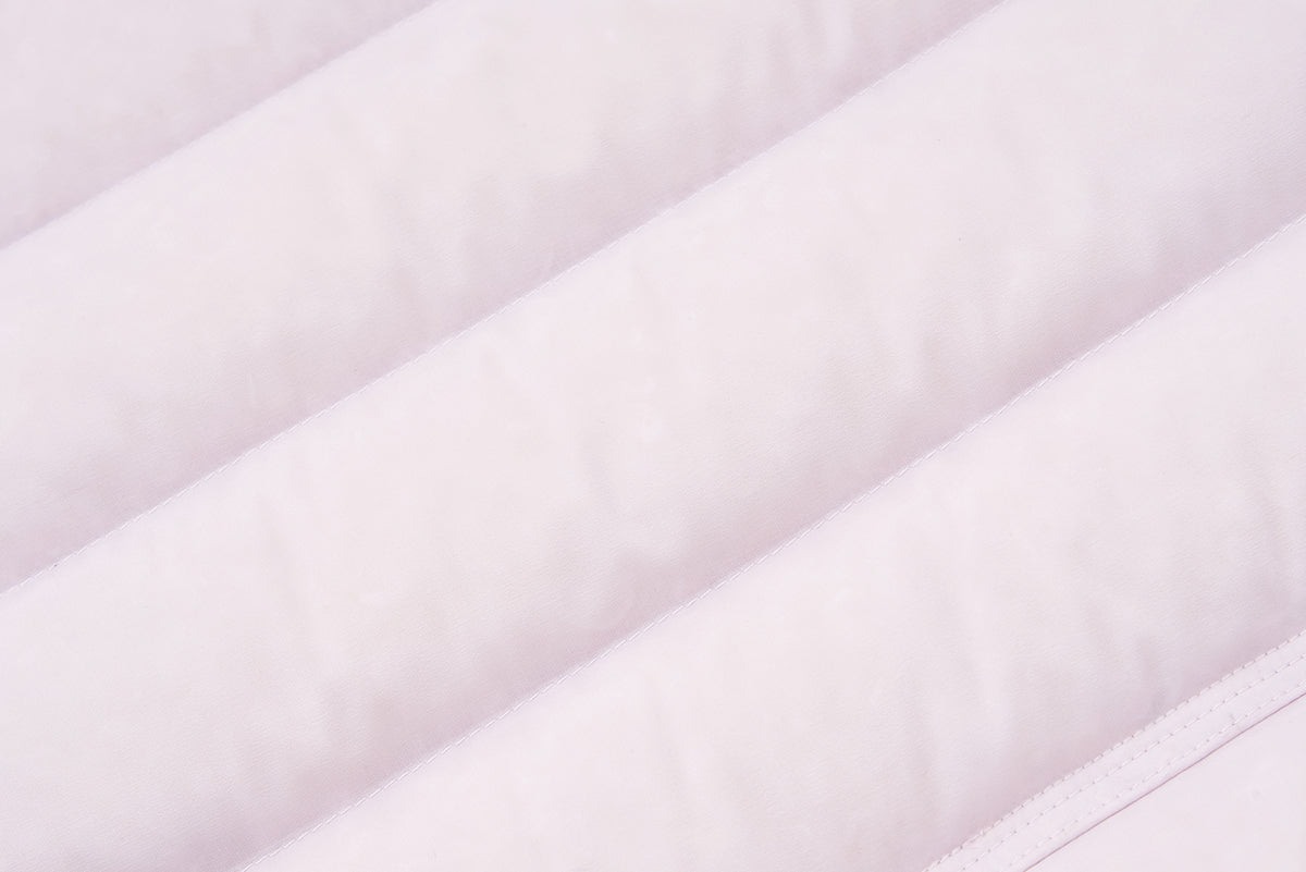13DE MARZO Cinched Waist Quilted Down Vest Pink