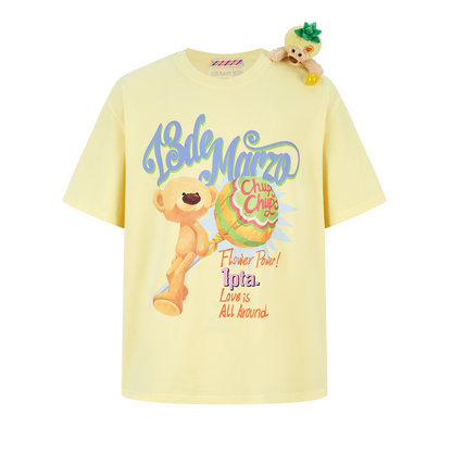 13DE MARZO Bear Graphic Lollipop Tee Yellow - 13DE MARZO