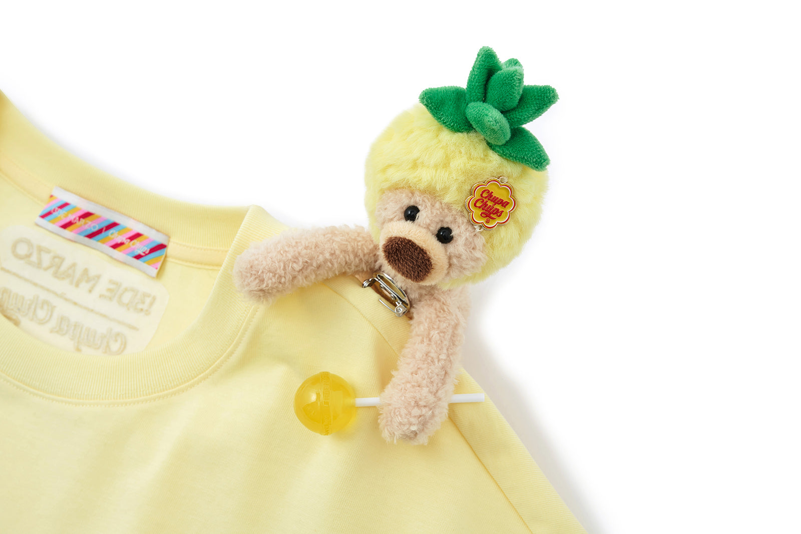 13DE MARZO Bear Graphic Lollipop Tee Yellow - 13DE MARZO