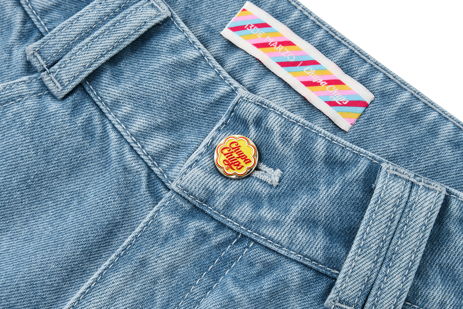 13DE MARZO Lollipop V-Waist Slim-Fit Shorts Blue - 13DE MARZO