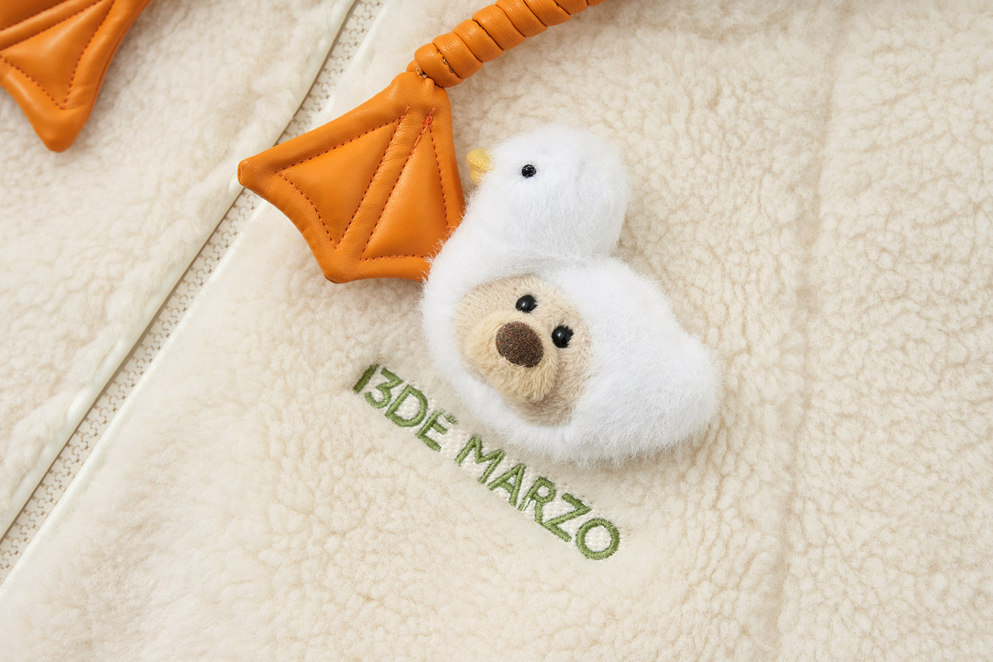 13DE MARZO Marzo Valley Fleece Batwing Hoodie