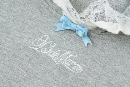 13DE MARZO Lace-Brim Pullover Hoodie Grey