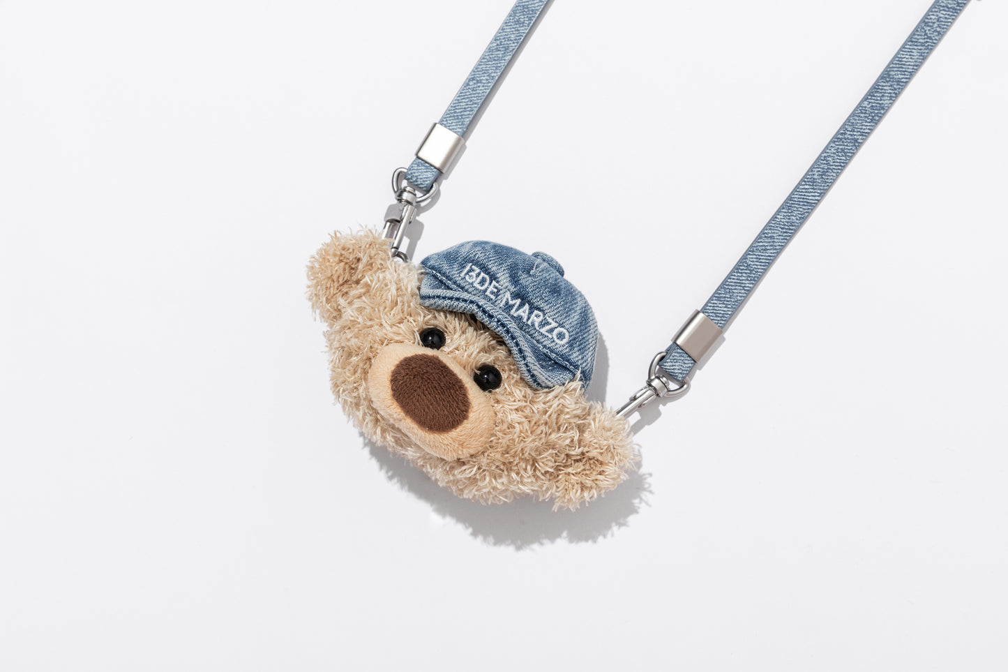 13DE MARZO Bear AirPods Bag