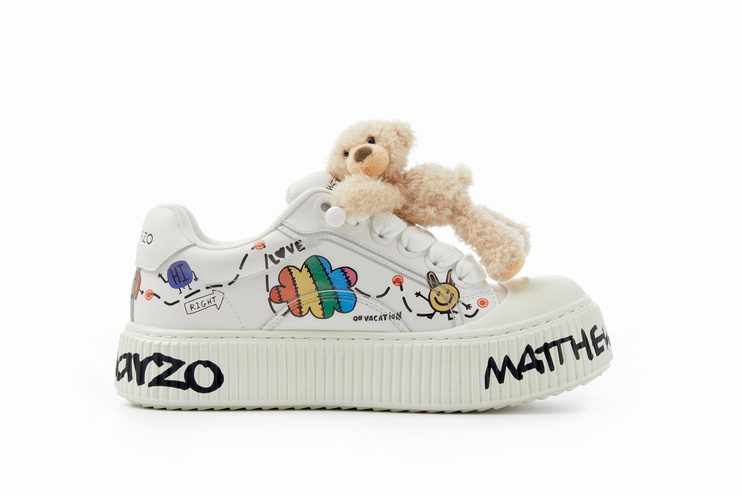 13DE MARZO Matthew Langille Bear Biscuits Sneakers