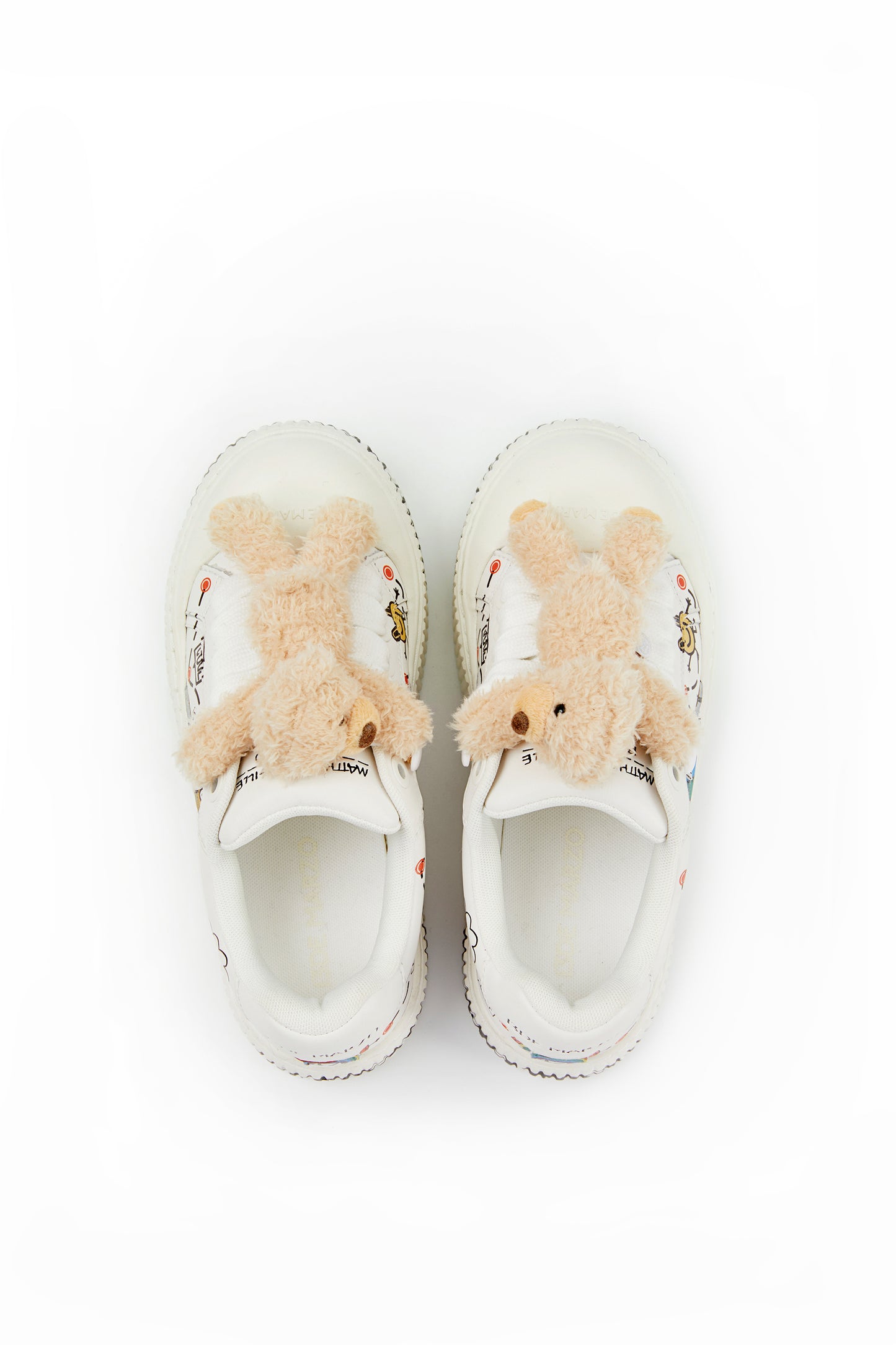 13DE MARZO Matthew Langille Bear Biscuits Sneakers