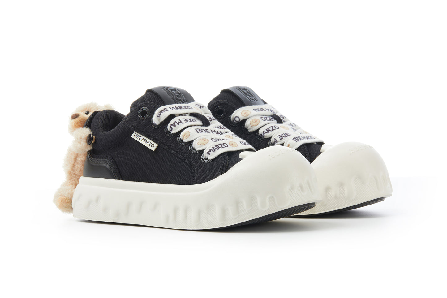 13DE MARZO Bear Melt Canvas Sneakers