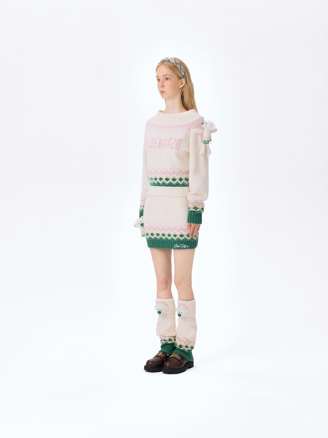 13DE MARZO Fair Isle Bear Off Shoulder Sweater Beige - 13DE MARZO