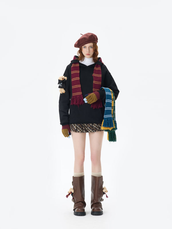 Harry Potter × 13DE MARZO Hogwarts Four Houses Bear Scarf Sweater - 13DE MARZO