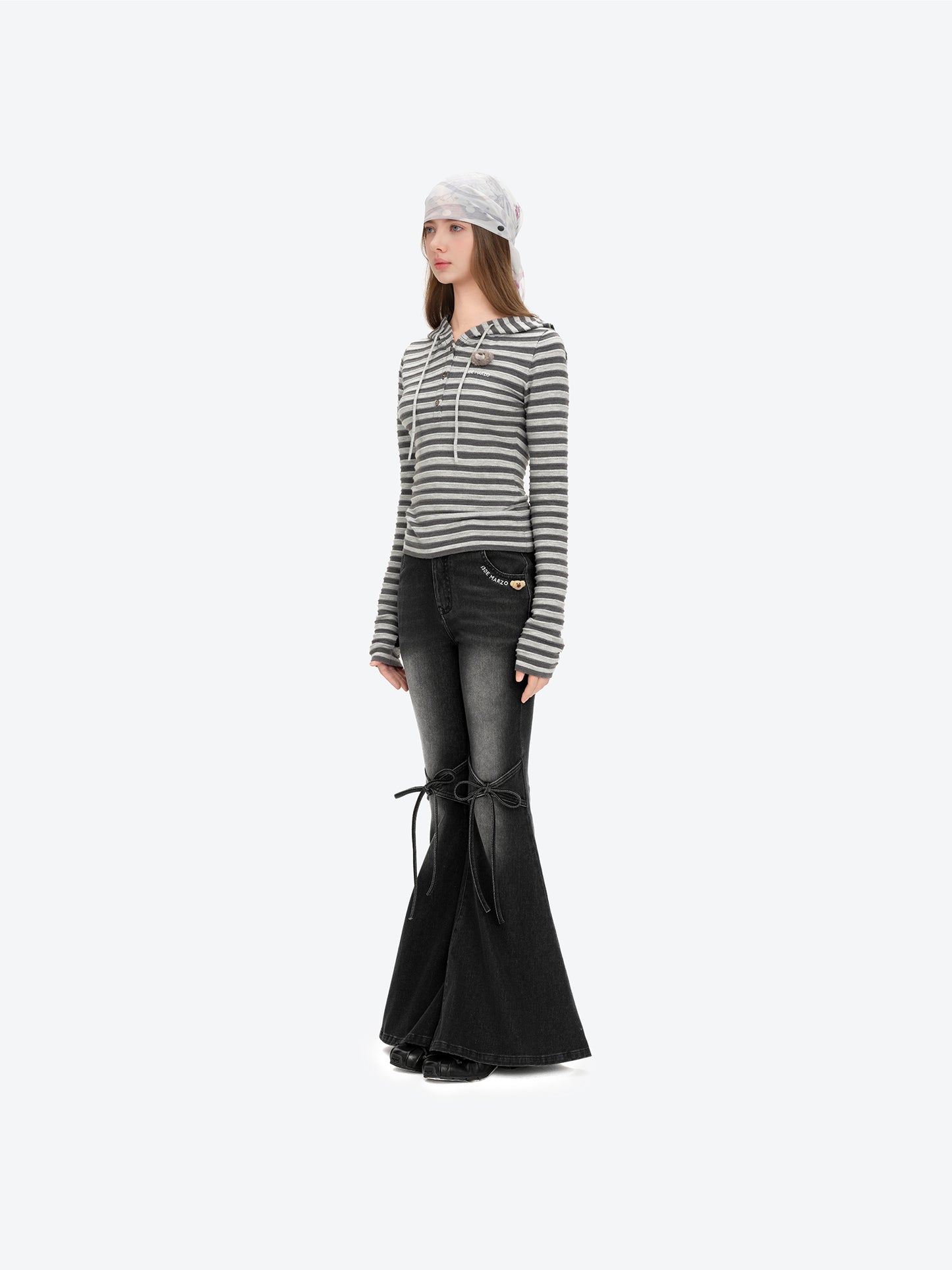13DE MARZO Pencil Fit Mermaid Flare Pants Black