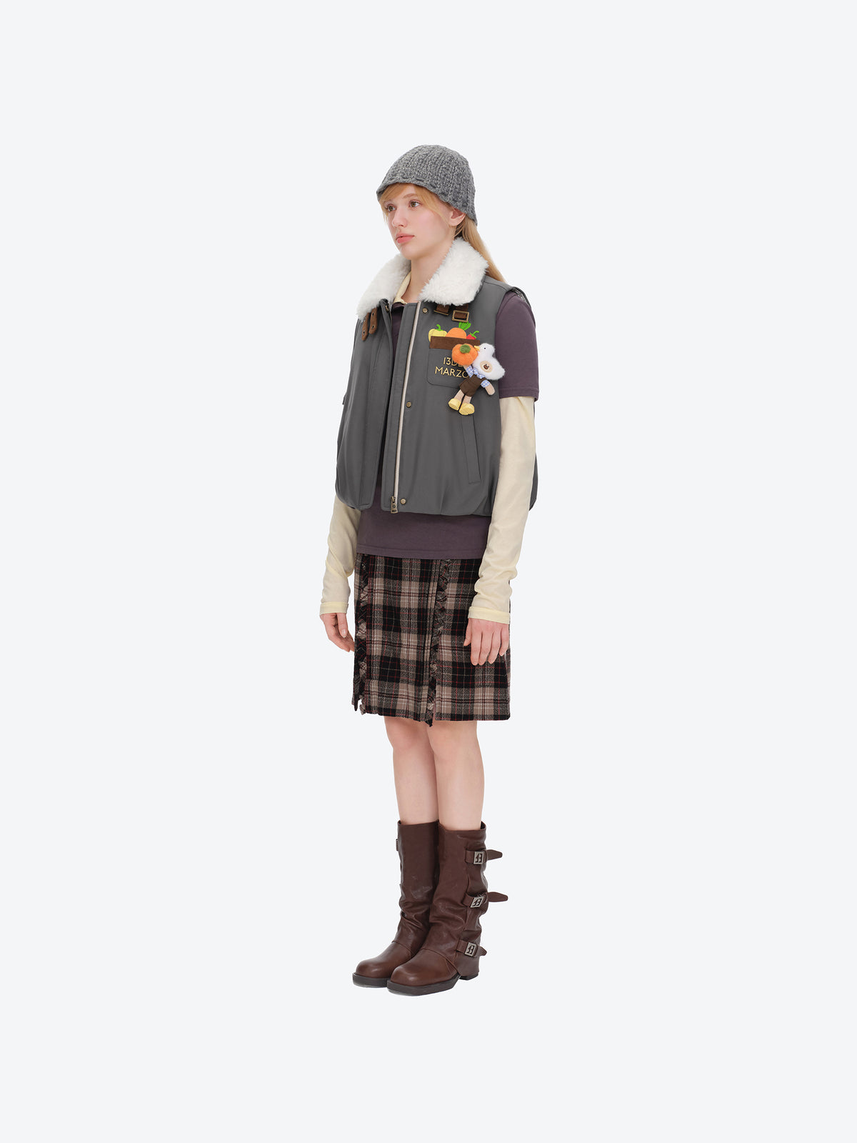 13DE MARZO Marzo Valley Duck Bear Down Vest Grey