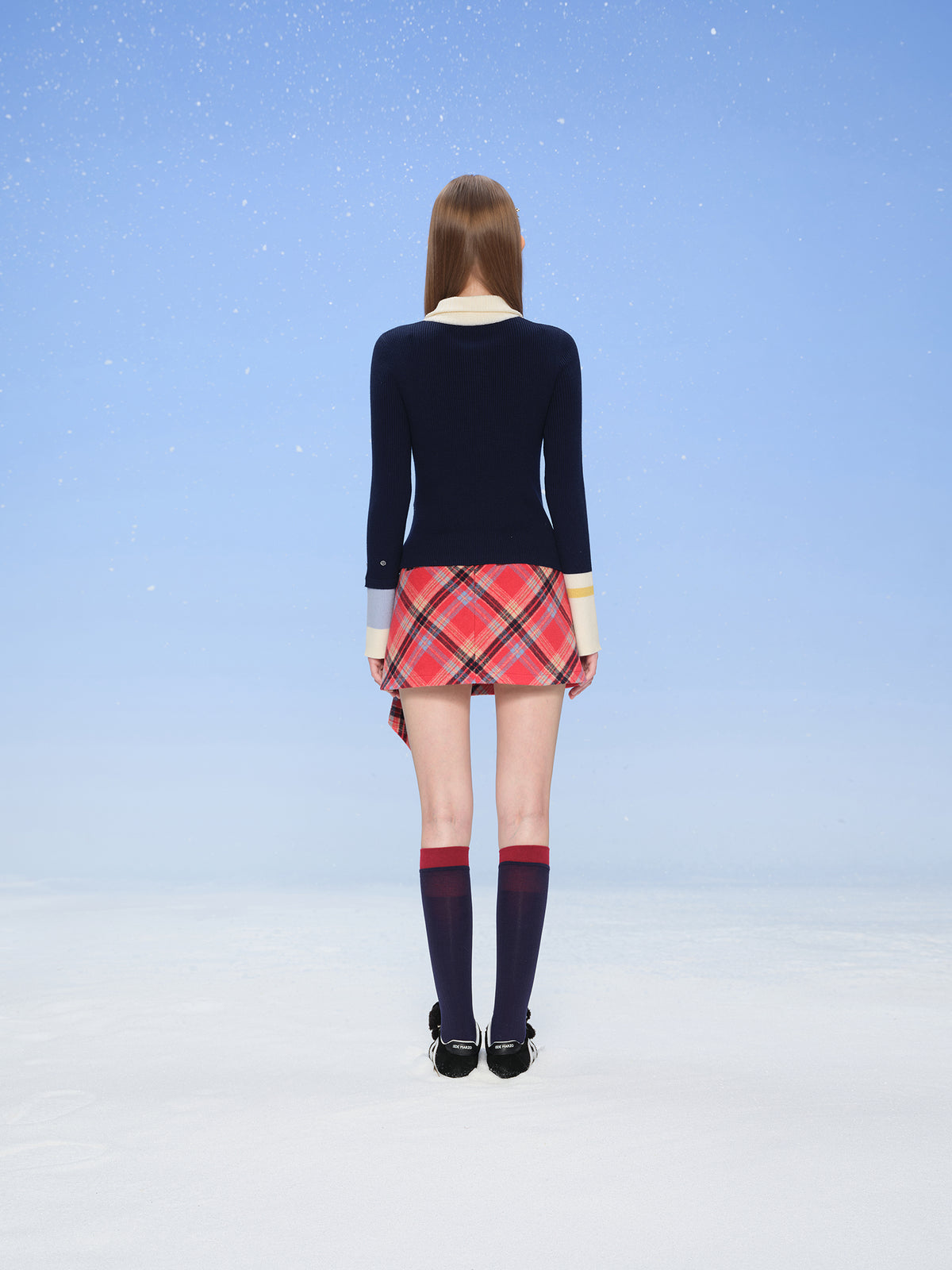13DE MARZO Snow Bear Asymmetric Cuff Top Navy Blue