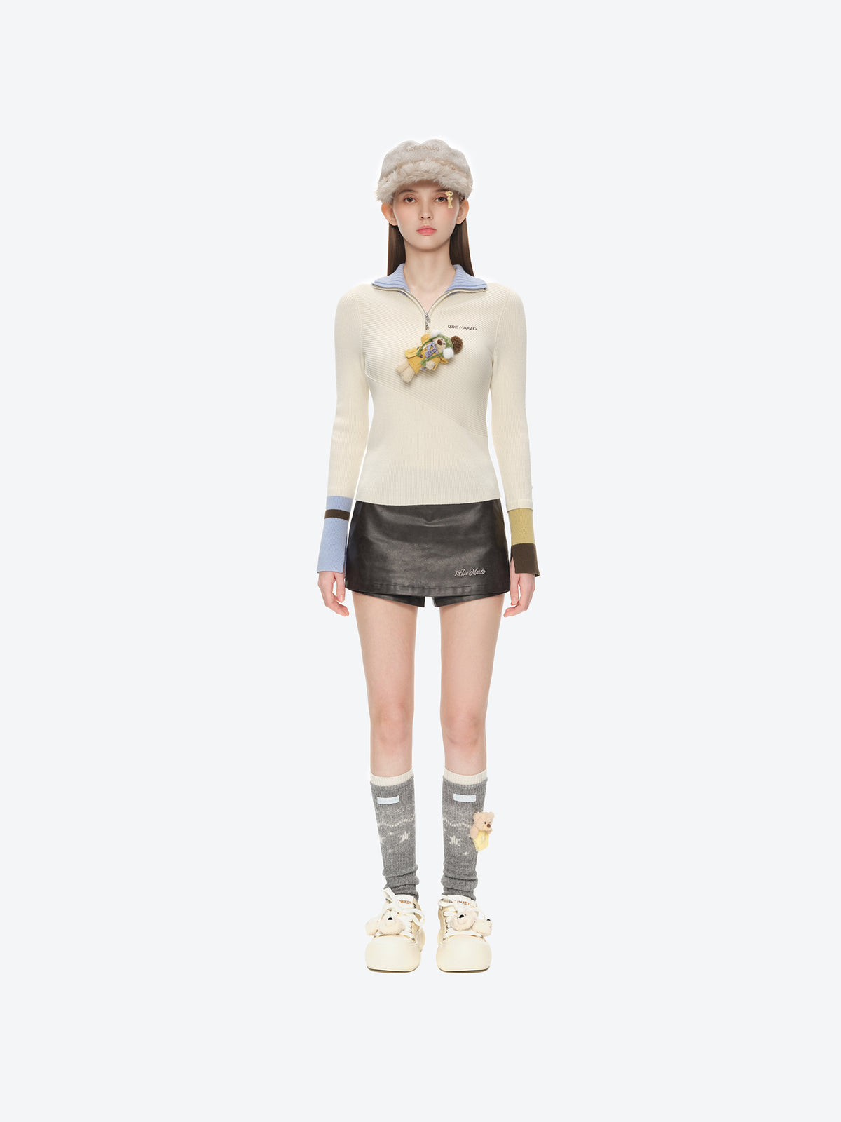 13DE MARZO Snow Bear Asymmetric Cuff Top Beige