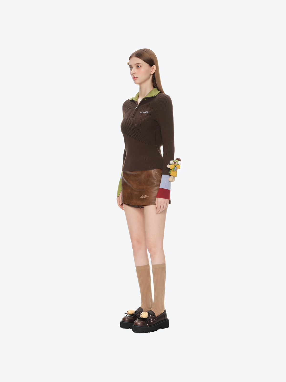 13DE MARZO Snow Bear Asymmetric Cuff Top Brown