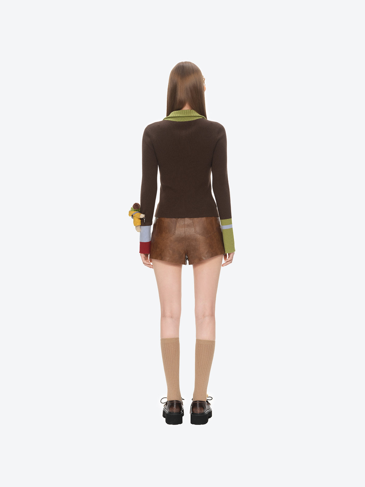 13DE MARZO Snow Bear Asymmetric Cuff Top Brown