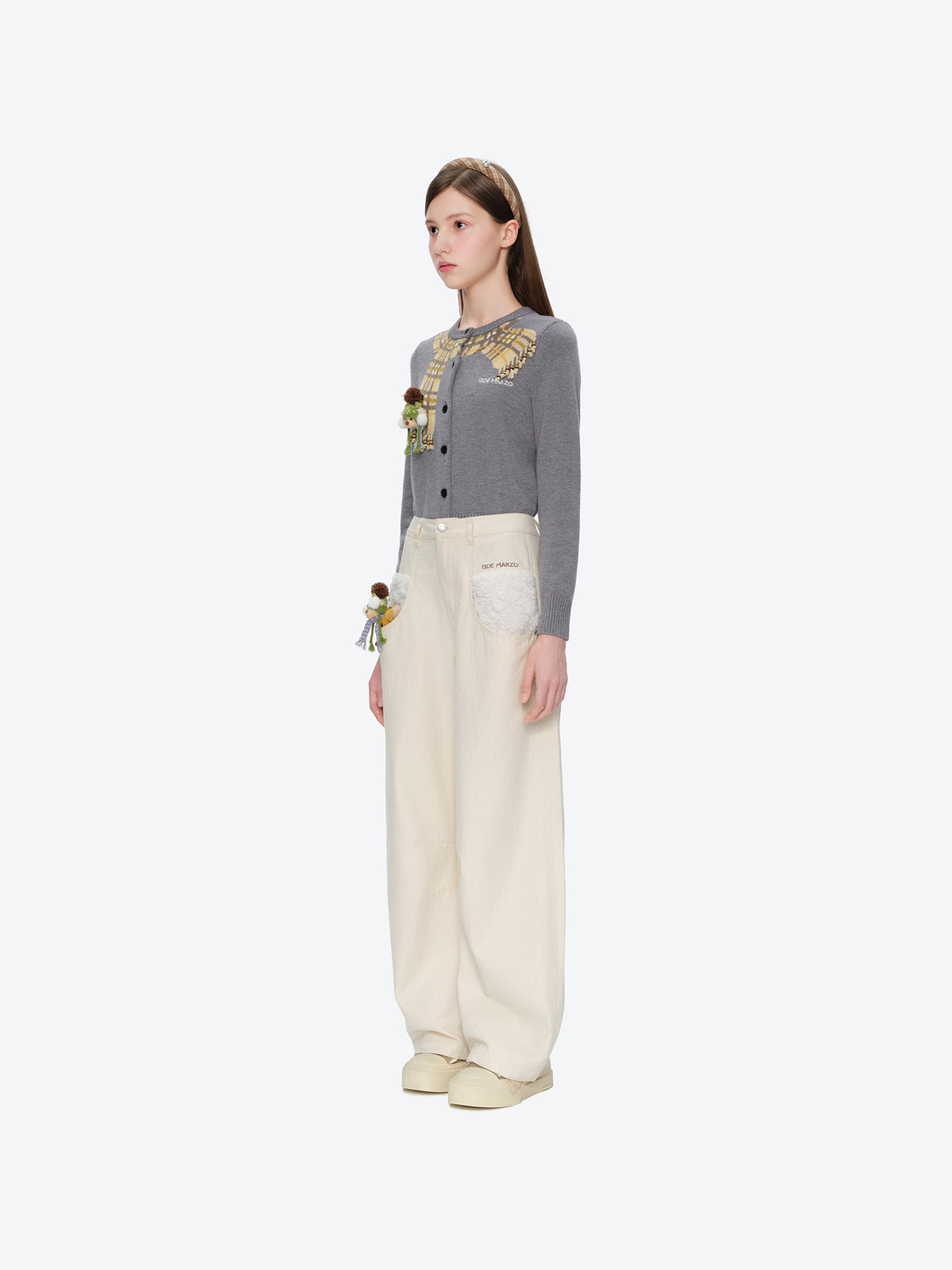 13DE MARZO Snow Bear Casual Pants Beige