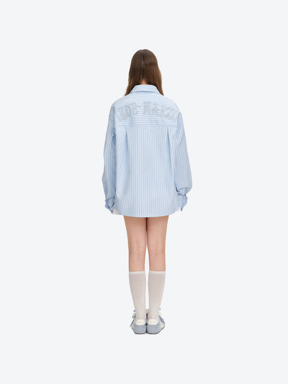 13DE MARZO Stripe Shirt with Rhinestone Bear Brooch Blue