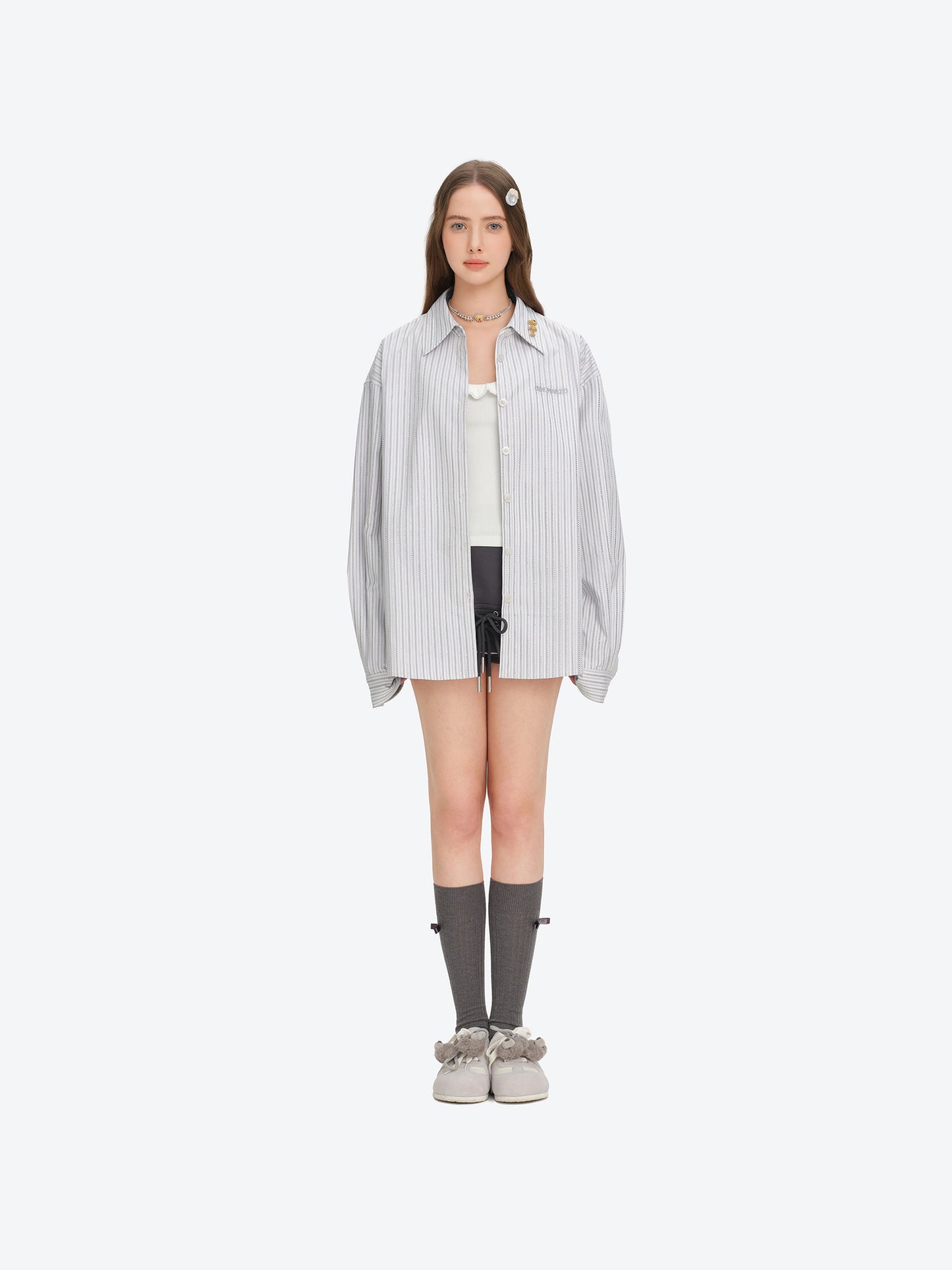 13DE MARZO Stripe Shirt with Rhinestone Bear Brooch Grey