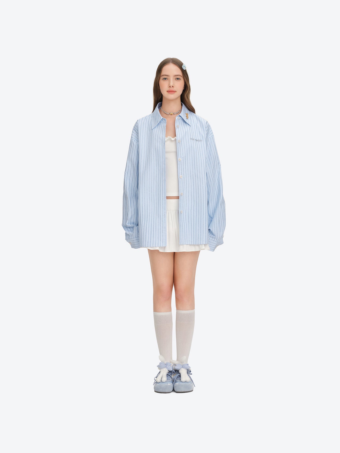 13DE MARZO Stripe Shirt with Rhinestone Bear Brooch Blue