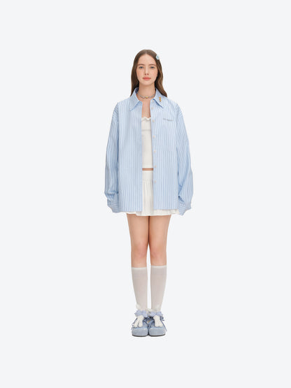 13DE MARZO Stripe Shirt with Rhinestone Bear Brooch Blue