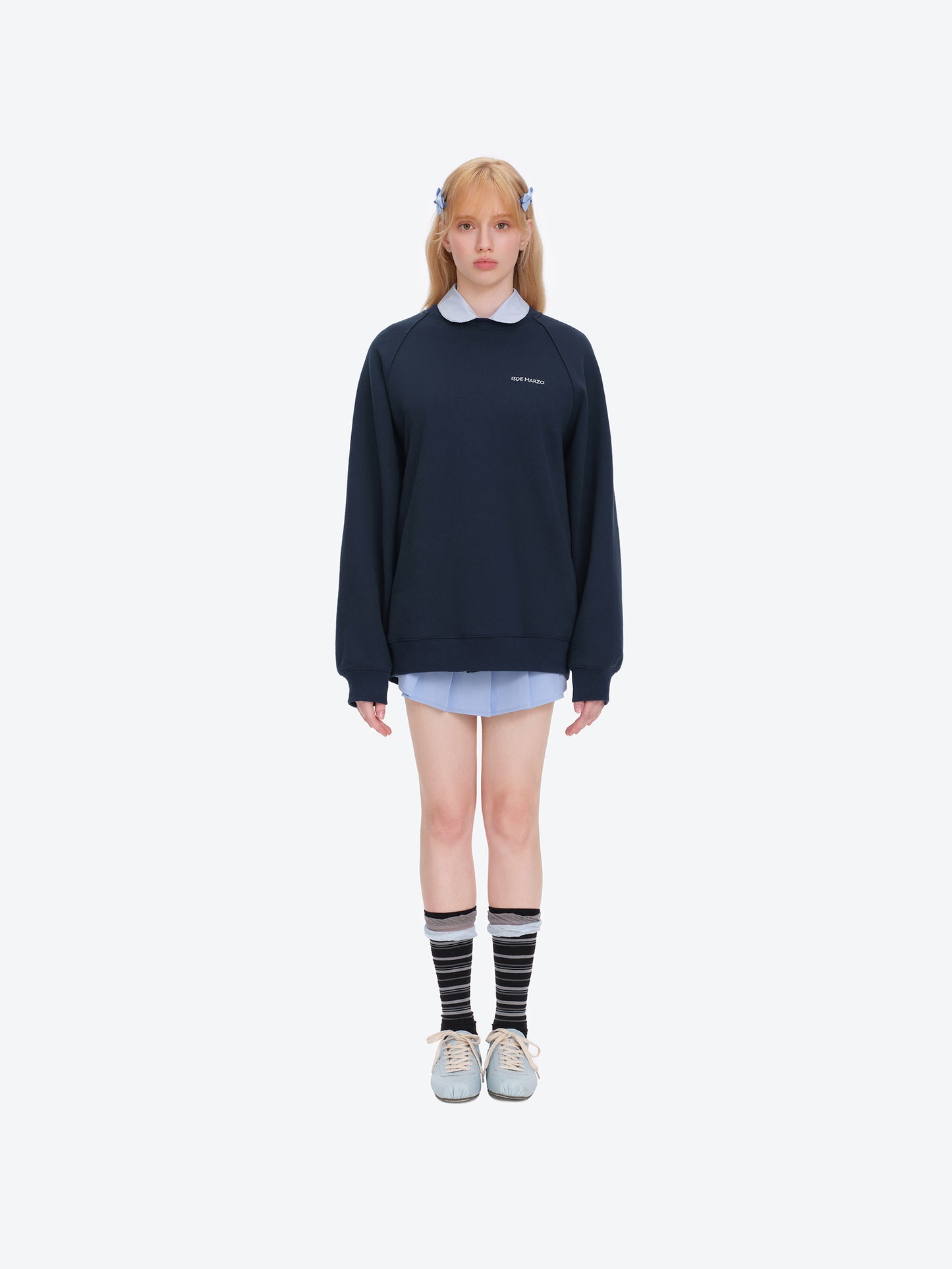 13DE MARZO Big Bear Crewneck Raglan Sweatshirt Navy Blue