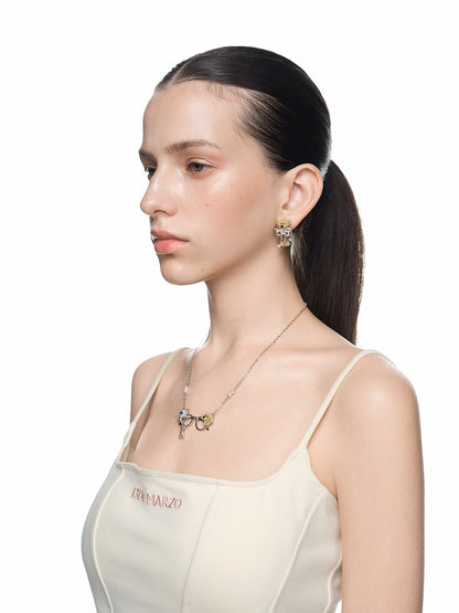 13DE MARZO Scarf Bear Crystal Rhinestone Ear Studs