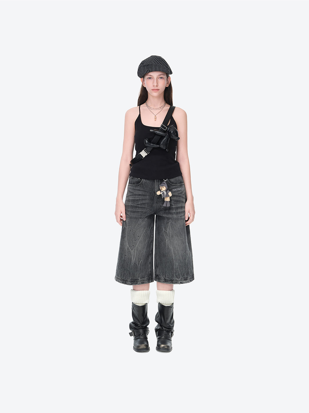 13DE MARZO Rainy Day Jorts Black