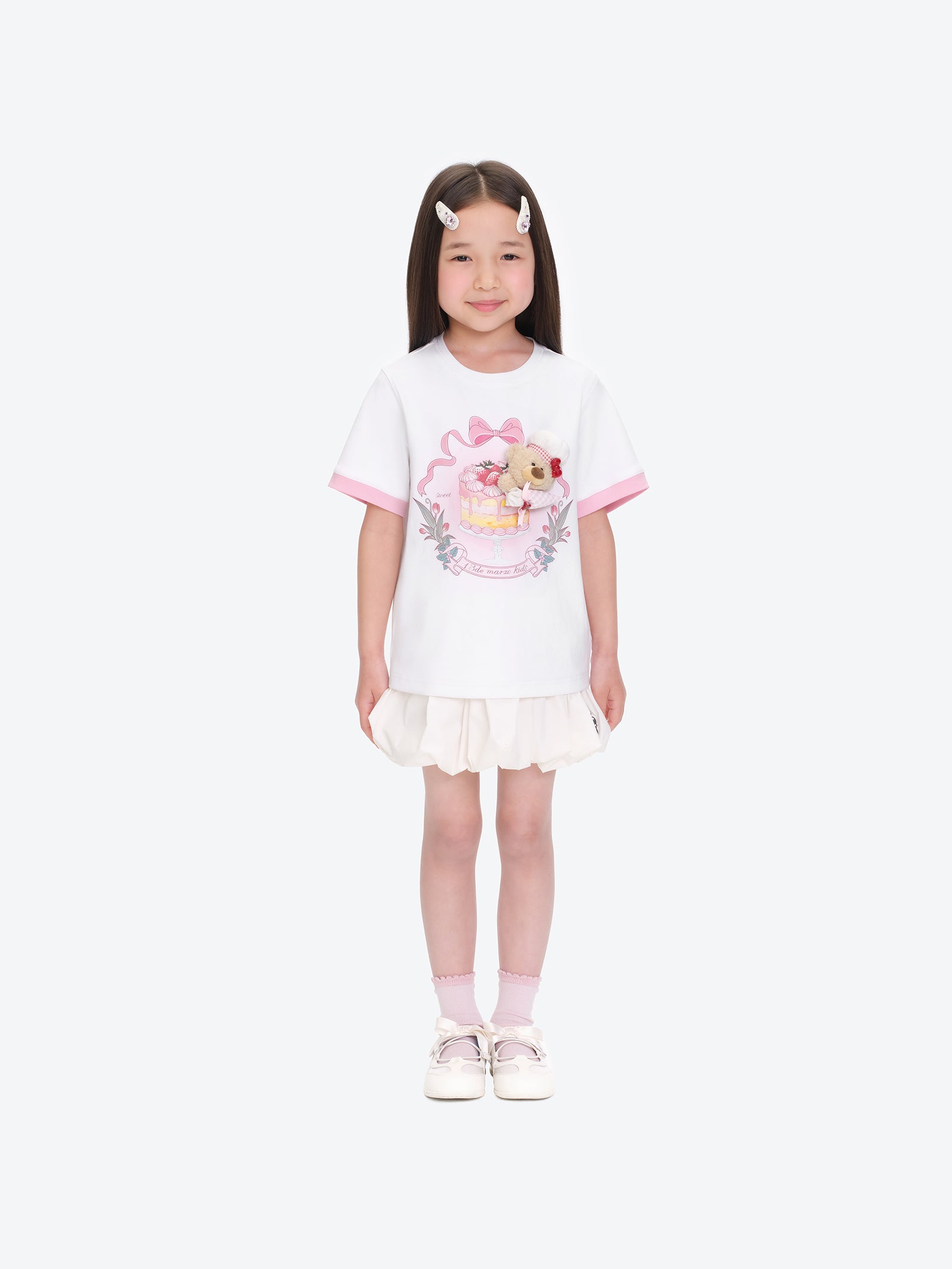 13DE MARZO BabyBear Strawberry Cake T-shirt - 13DE MARZO