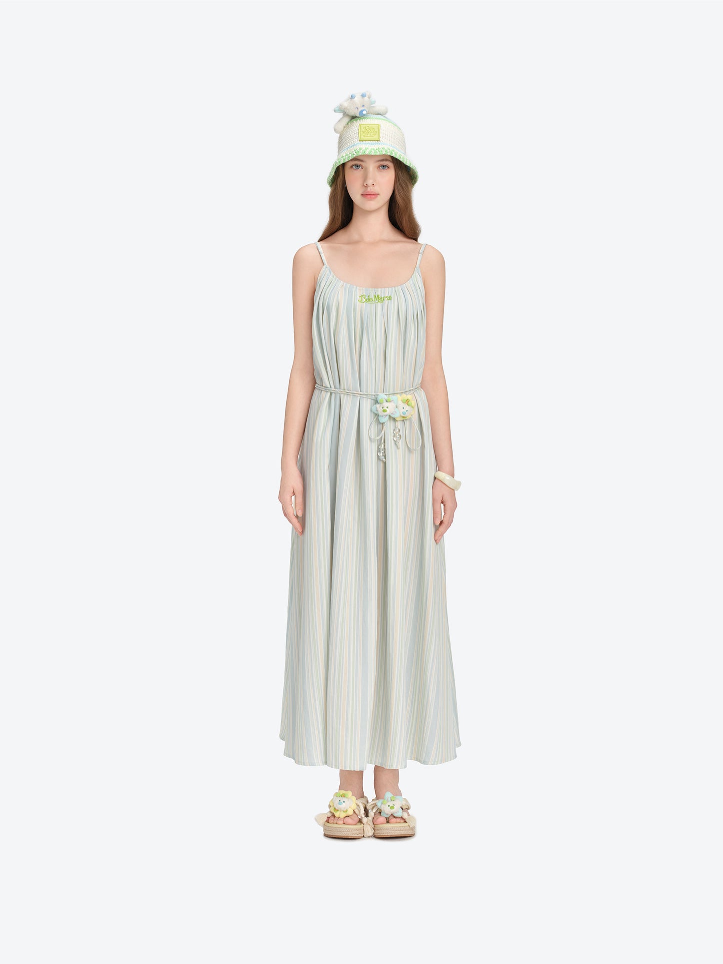 13DE MARZO Floral Bear Knit Hat - 13DE MARZO