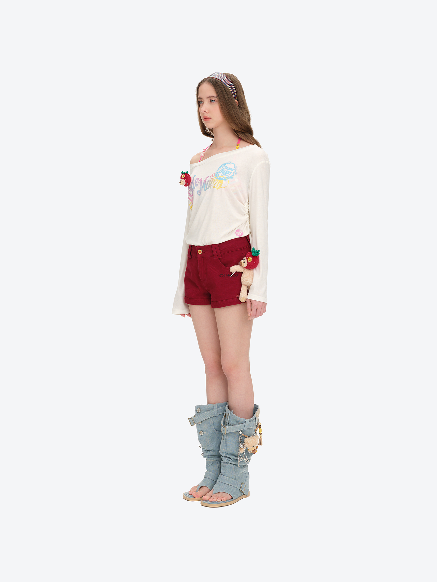 13DE MARZO Lollipop V-Waist Slim-Fit Shorts Red - 13DE MARZO