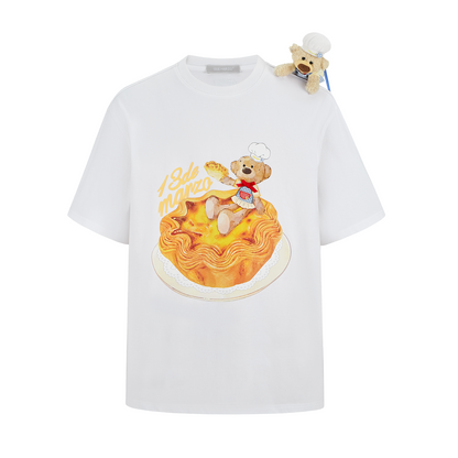 13DE MARZO Bear  Macau Tart T-shirt White