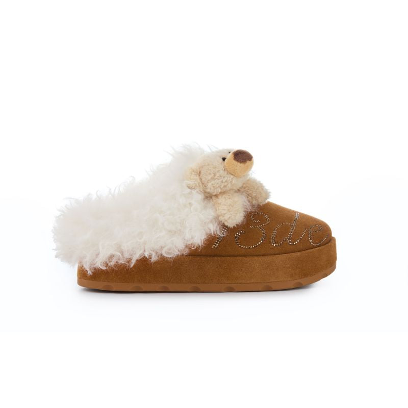 13DE MARZO Logo Fuzzy Snow Slippers Khaki - 13DE MARZO