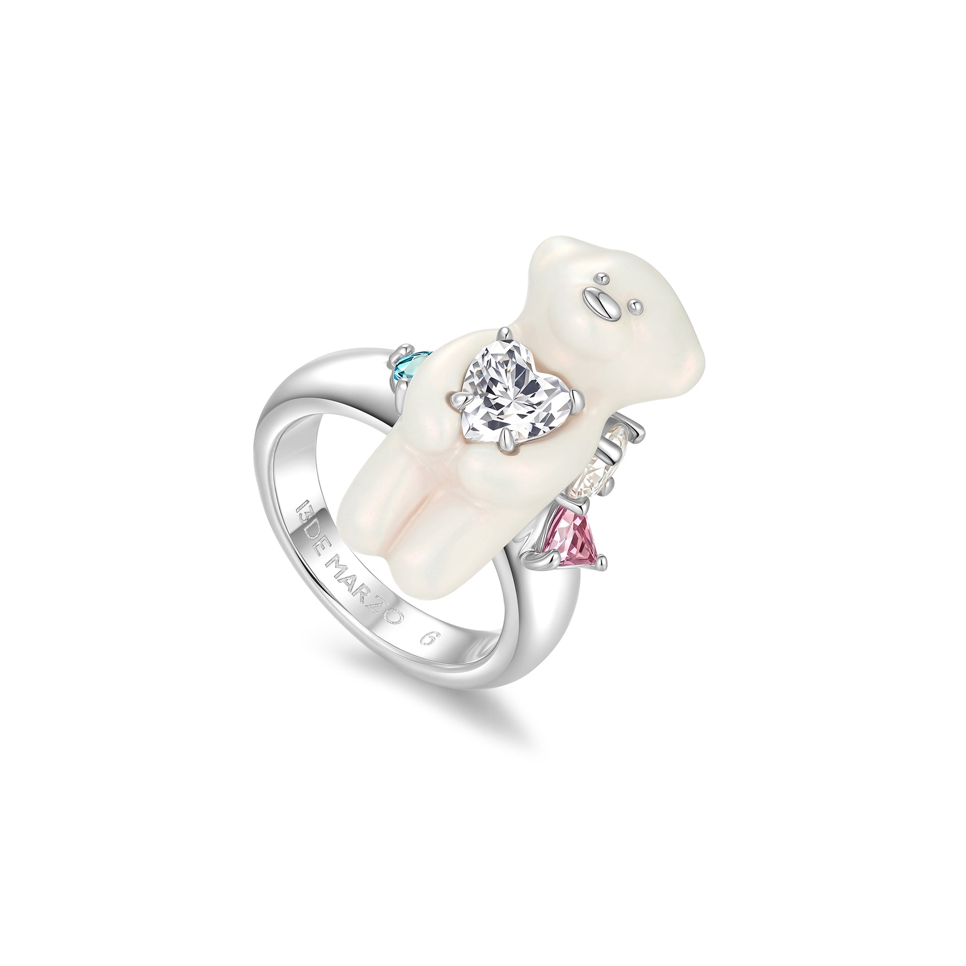 13DE MARZO Pearl Bear Ring