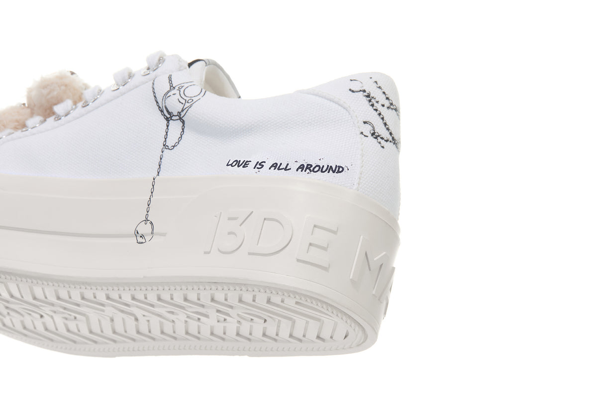 13DE MARZO Painted Canvas Shoes White