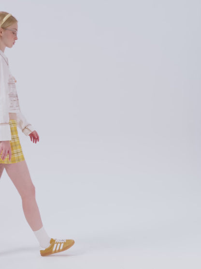 13DE MARZO Bear Ruins of St. Paul's Shirt