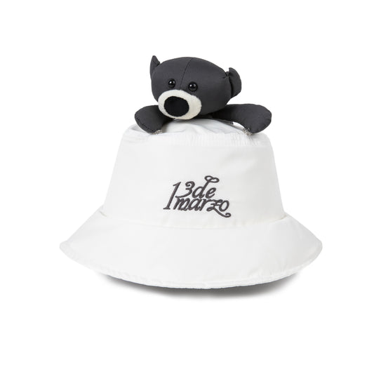 13DE MARZO Bear Fluorescence Down Bucket Hat